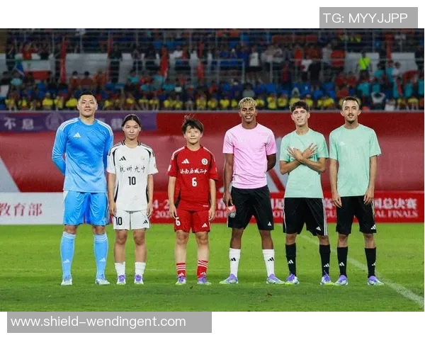 提升足球技能的秘密武器micoach足球助你成为场上明星